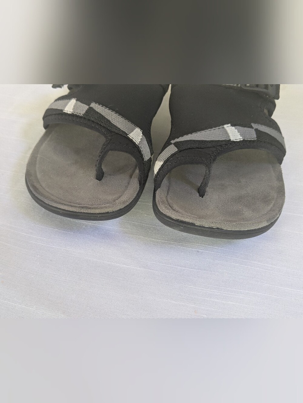 Merrell Men's Black and Gray Slip-On Sandals with Adjustable Strap Sz 8 - Picture 8 of 10